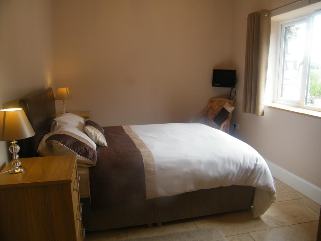 Ballas Farm Country Guest House Бридженд Номер фото
